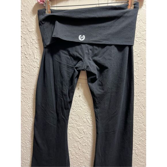 Pink By Victoria’s Secret Black Bootcut Leggings Woman’s Size Medium - Picture 9 of 12